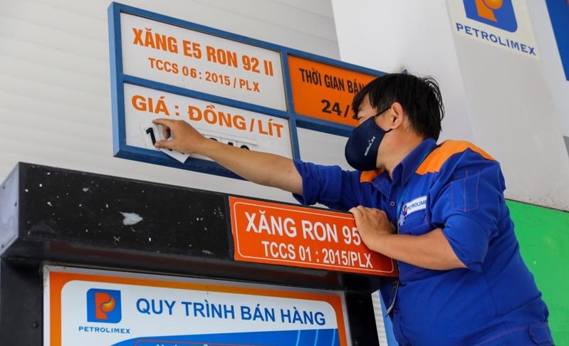 4 loại thuế trong giá xăng dầu hiện nay