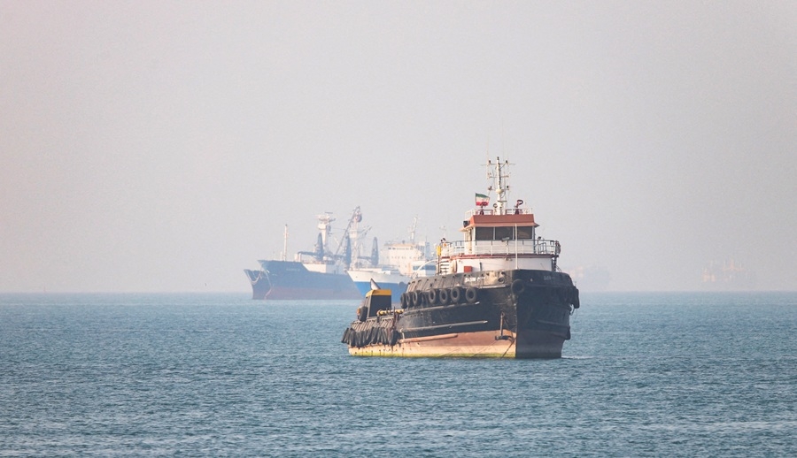 Iran lập cơ quan mới quản lý eo biển Hormuz: Tàu qua lại có thể tiếp tục phải trả phí