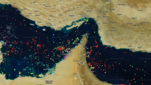 Tàu thuyền trong và quanh eo biển Hormuz ngày 10/4/2026 - Ảnh: MarineTraffic.