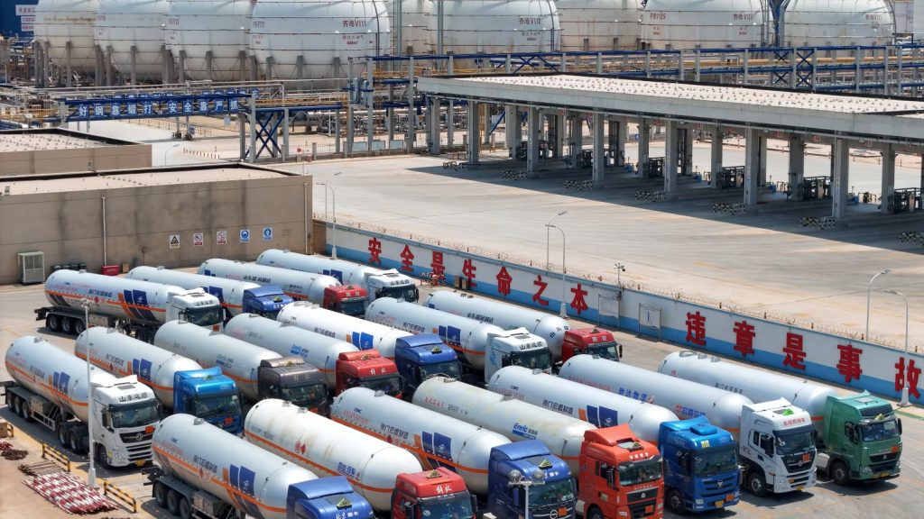 Tương lai giá dầu toàn cầu: Vì sao quyền định đoạt nằm trong tay Trung Quốc?