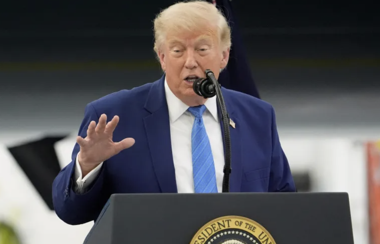 Ông Donald Trump phát biểu hôm 19-6. Ảnh: AP