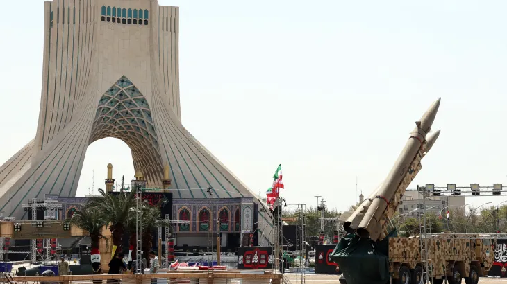 Trung Đông rực lửa trên năm mặt trận: Từ eo biển Hormuz, Biển Caspi đến Lebanon và Yemen