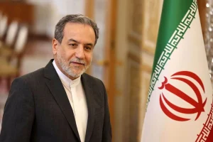 Ngoại trưởng Iran Abbas Araghchi (Ảnh: Reuters).